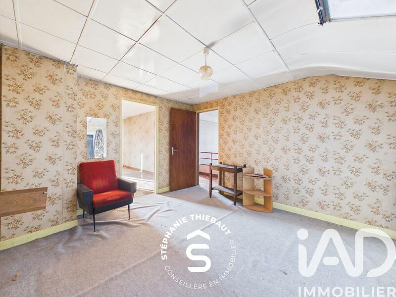 Maison - 156 m² - 9 pièces