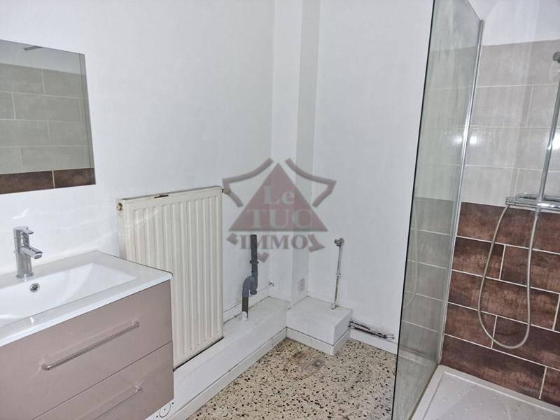 Appartement - 85 m² - 5 pièces
