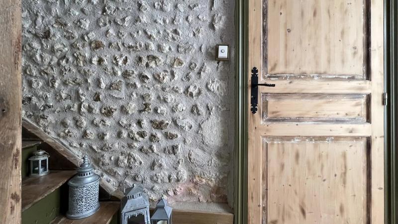 Propriété - 265 m² - 6 pièces