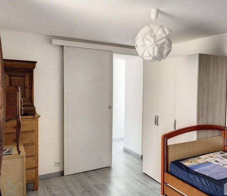 Maison - 197 m² - 9 pièces