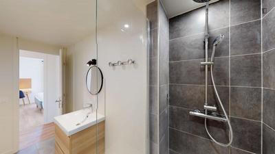 Chambre - 12 m² - 6 pièces