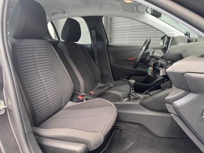 Peugeot 208 Societe 1.2 100 Active Business Camera de Recul / Carplay