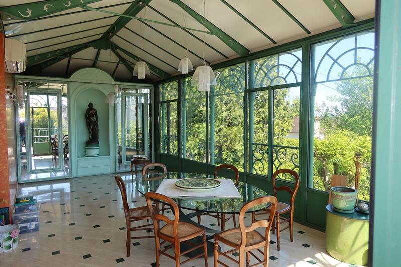 Demeure - 280 m² - 12 pièces