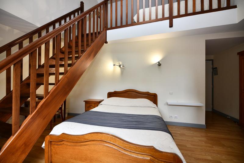 Fonds de commerce - Hôtellerie / Restauration - 548 m²