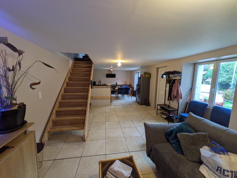 Maison - 90 m² - 3 pièces