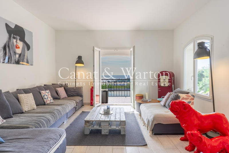 Villa - 200 m² - 6 pièces