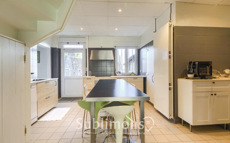 Maison ancienne - 165 m² - 7 pièces