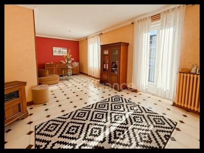 Appartement - 84 m² - 3 pièces