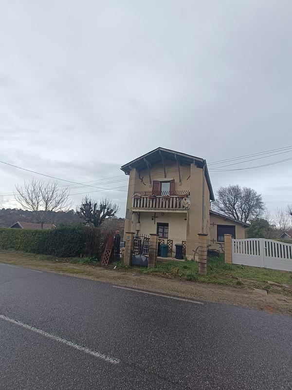 Maison ancienne - 107 m² - 4 pièces