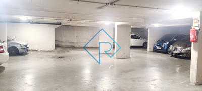 Parking - 11 m²