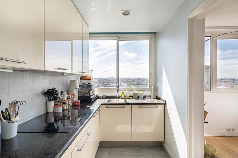 Appartement - 87 m² - 5 pièces