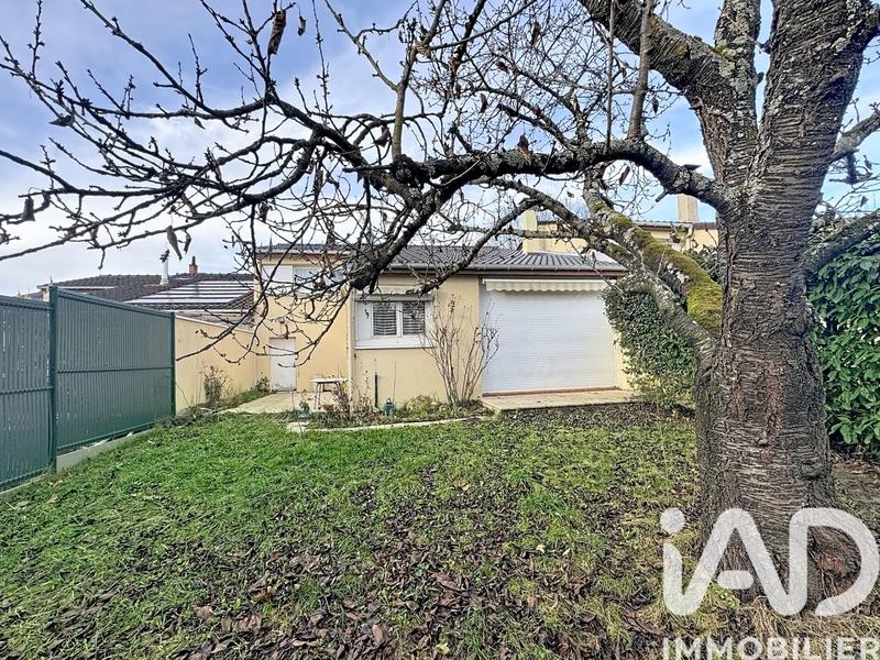 Maison - 104 m² - 4 pièces