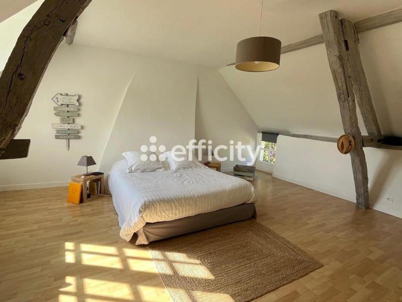 Longère - 206 m² - 6 pièces