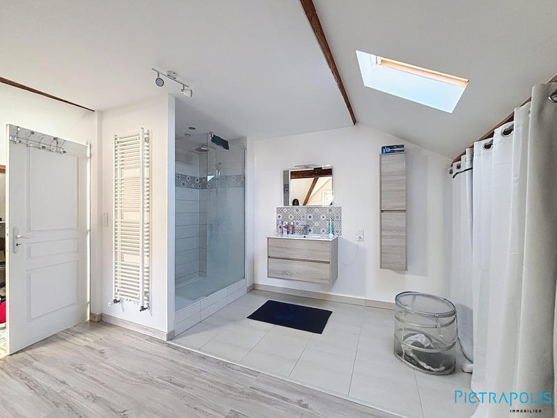 Maison - 125 m² - 4 pièces