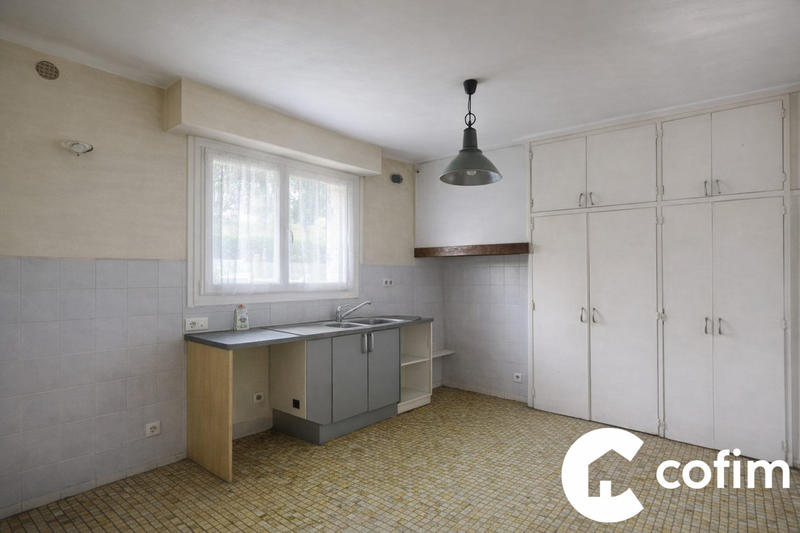 Maison traditionnelle - 150 m² - 6 pièces