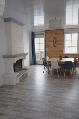 Maison - 140 m² - 8 pièces