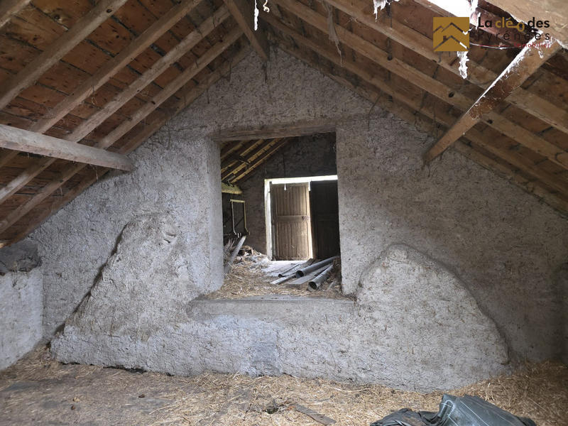 Maison ancienne - 110 m² - 2 pièces