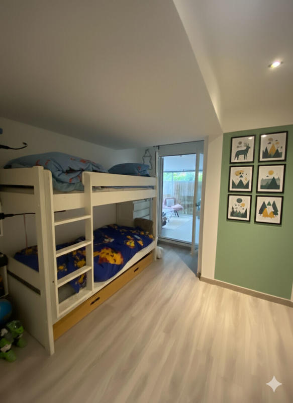 Appartement - 105 m² - 3 pièces