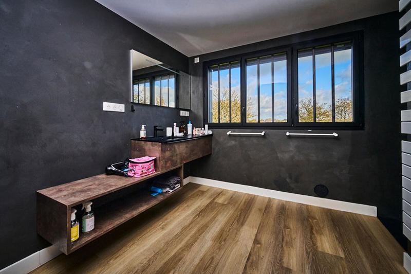 Maison - 189 m² - 6 pièces