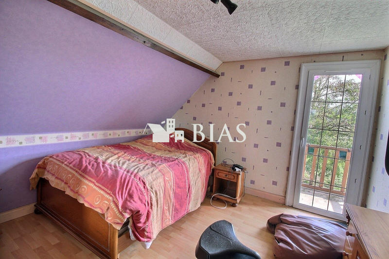 Maison traditionnelle - 118 m² - 5 pièces