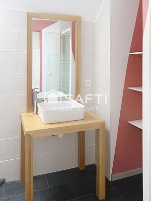 Maison - 127 m² - 7 pièces