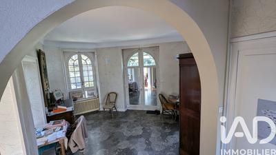 Maison de maîtres - 250 m² - 7 pièces