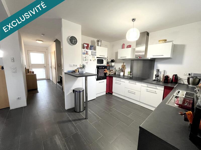 Maison - 100 m² - 5 pièces