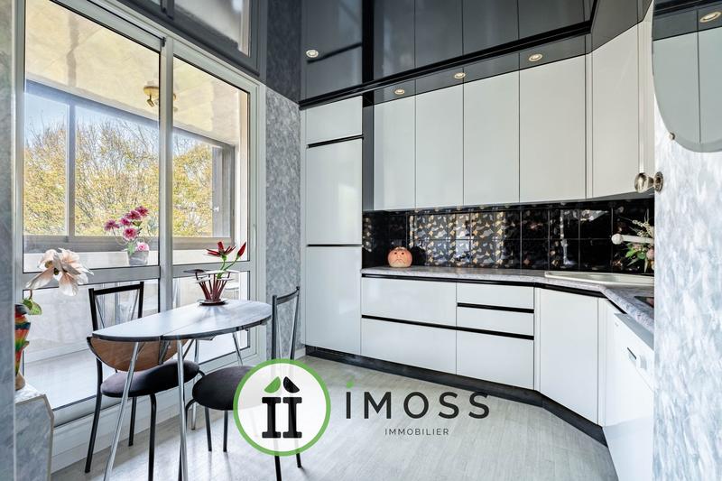 Appartement - 75 m² - 3 pièces