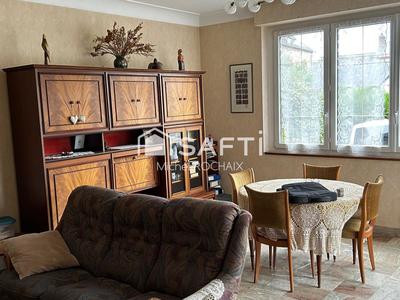 Maison - 103 m² - 6 pièces