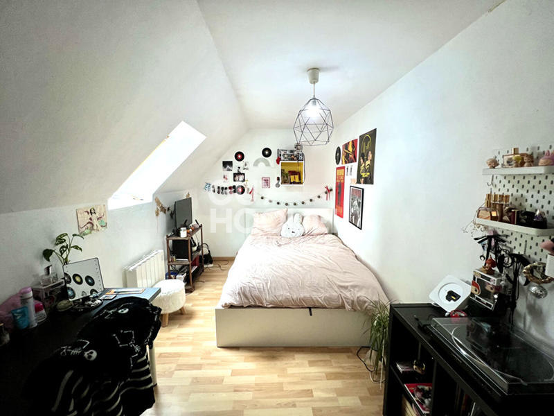 Maison - 89 m² - 5 pièces