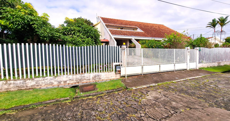 Villa - 220 m² - 6 pièces