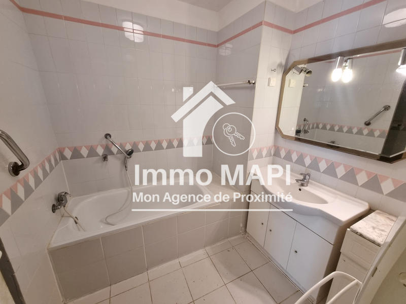 Appartement - 74 m² - 3 pièces