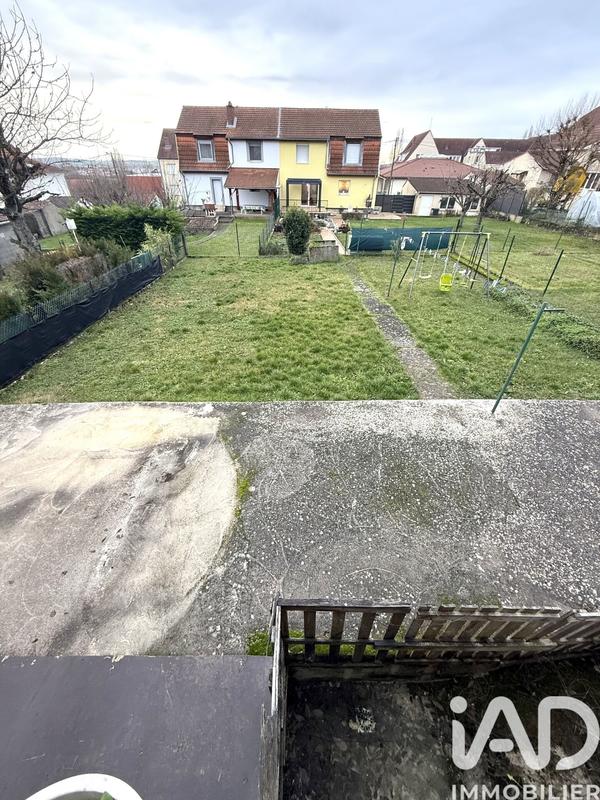 Maison - 98 m² - 6 pièces