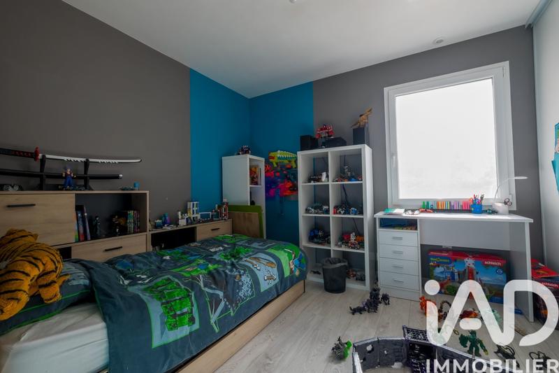 Maison - 121 m² - 6 pièces