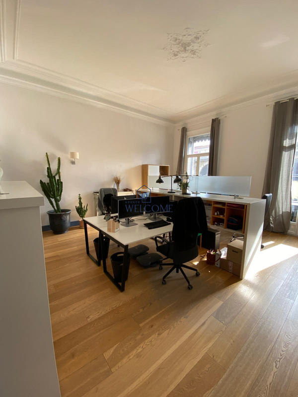 Local commercial - 90 m²