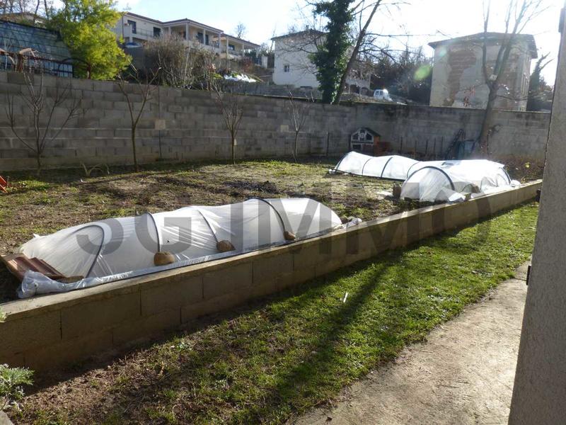 Maison - 180 m² - 7 pièces