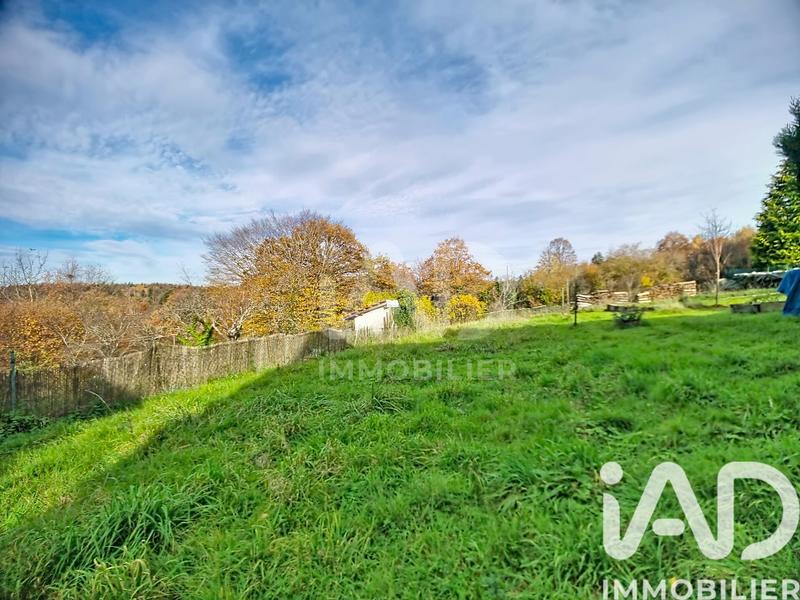 Maison - 99 m² - 5 pièces