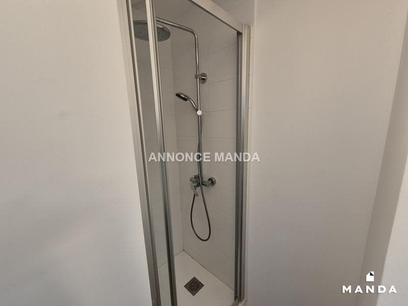 Chambre - 10 m² - 4 pièces