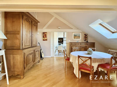 Appartement - 101 m² - 5 pièces