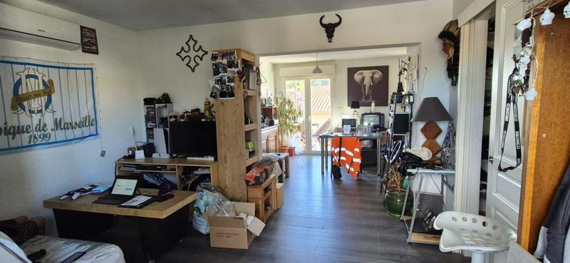 Maison - 252 m² - 12 pièces