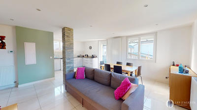 Maison - 138 m² - 5 pièces