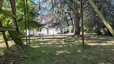 Maison - 180 m² - 7 pièces