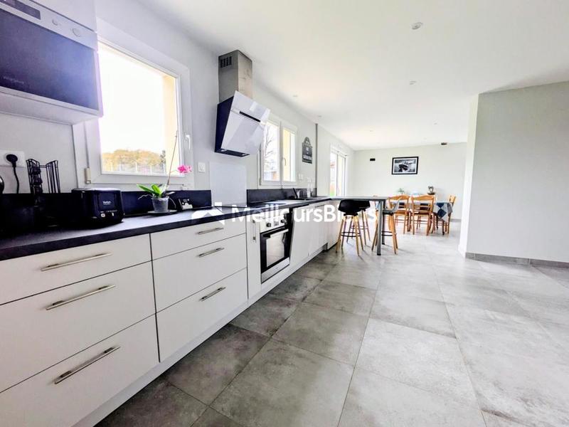 Maison - 130 m² - 5 pièces