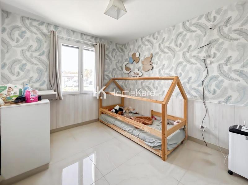 Maison - 100 m² - 4 pièces