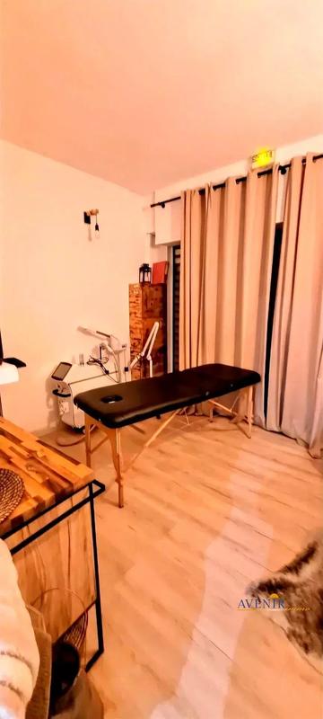 Fonds de commerce - Magasins - 32 m²