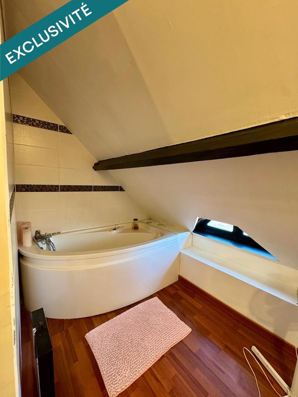 Maison de maîtres - 150 m² - 10 pièces