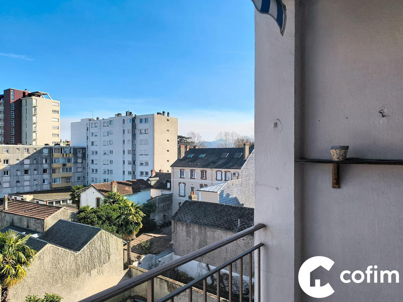 Appartement - 64 m² - 3 pièces