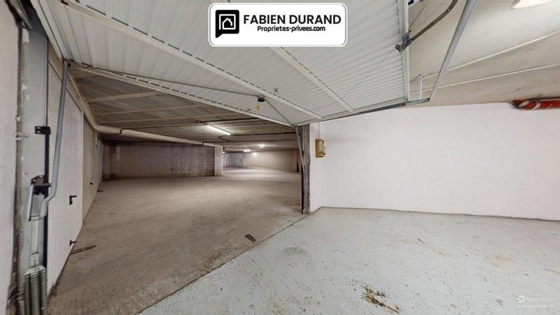 Parking / Garage - 31 m²
