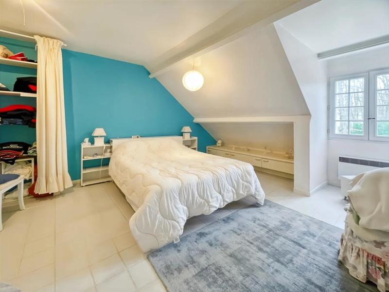 Maison - 146 m² - 6 pièces