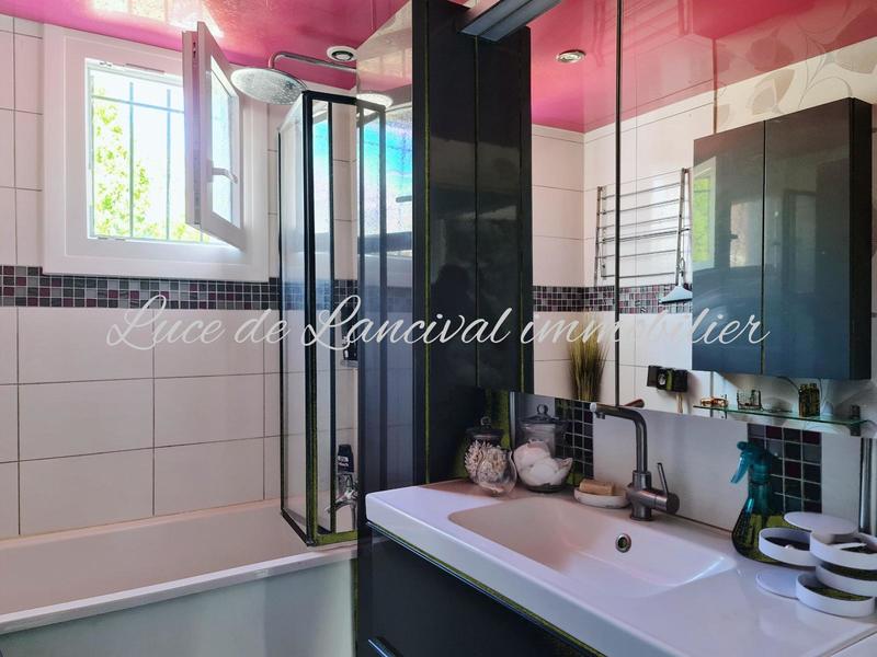 Maison - 1 m² - 4 pièces